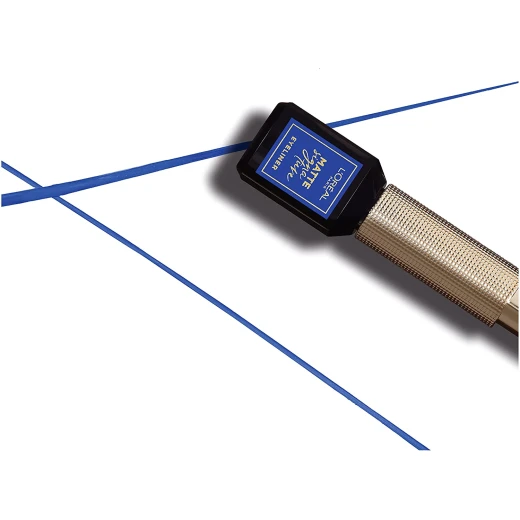 L'Oreal Paris Matte Signature Liquid Blue Eyeliner, 02 - L'Oreal Paris - Image 4