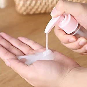 مجموعة زجاجات السفر البلاستيكية، 5 قطع, باللون الزهري - Image 4