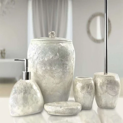 طقم إكسسوارات الحمام, باللون الأبيض, 5 قطع من إيريا طقم إكسسوارات الحمام, باللون الأبيض, 5 قطع من إيريا