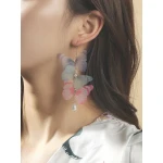 أقراط بتصميم الفراشات واللؤلؤ