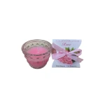 شمعة معطرة برائحة الورد