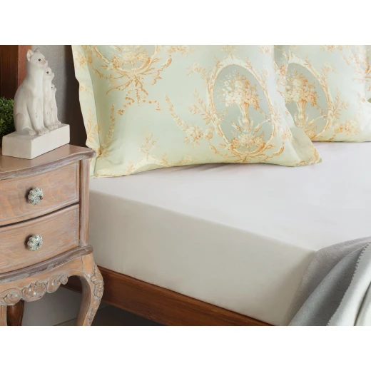 شرشف سرير كينج إلويز رانفورس، باللون البيج الفاتح, مقاس 180* 200 من مدام كوكو شرشف سرير كينج إلويز رانفورس، باللون البيج الفاتح, مقاس 180* 200 من مدام كوكو
