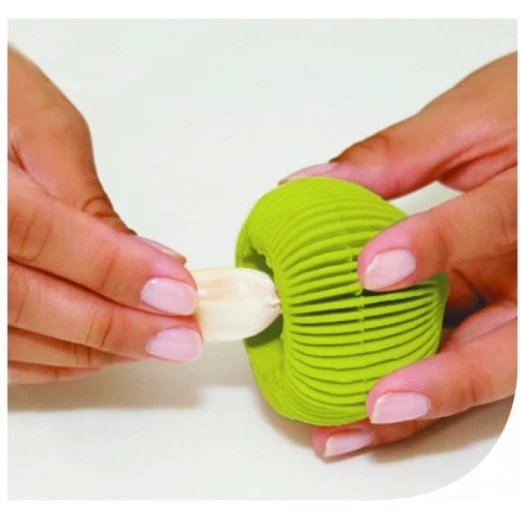 Ibili Garlic Peeler, Green Color - Ibili - Image 2