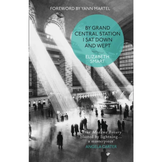 كتاب عند محطة غراند سنترال جلست وبكت من كامبريدج