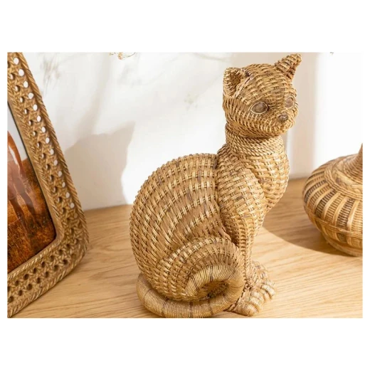 قطعة ديكور على شكل قطة، 16.2 × 13 × 24.5 سم من انجلش هوم قطعة ديكور على شكل قطة، 16.2 × 13 × 24.5 سم من انجلش هوم