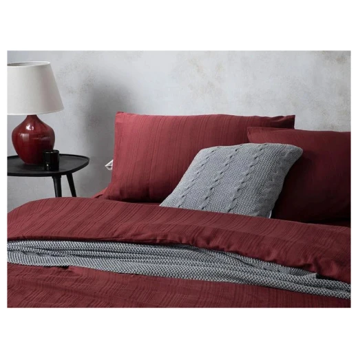 طقم غطاء لحاف أورورا سيلكي تاتش مقاس كينج, لون احمر, 220* 240 سم, 4 قطع من انجلش هوم - انجلش هوم - Image 3