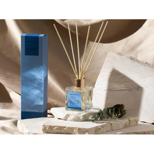 معطر ميديترينيان ستيكي روم فراجرنس 100 مل من إنجلش معطر ميديترينيان ستيكي روم فراجرنس 100 مل من إنجلش