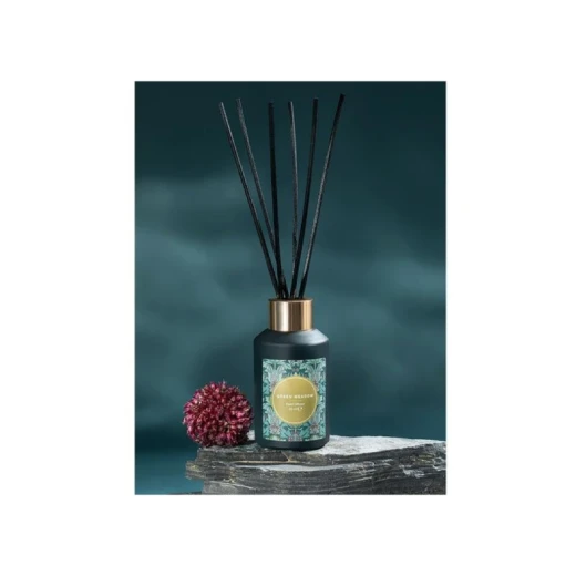 معطر غرف ستيك جرين ميدو, 95 مل من إنجلش هوم