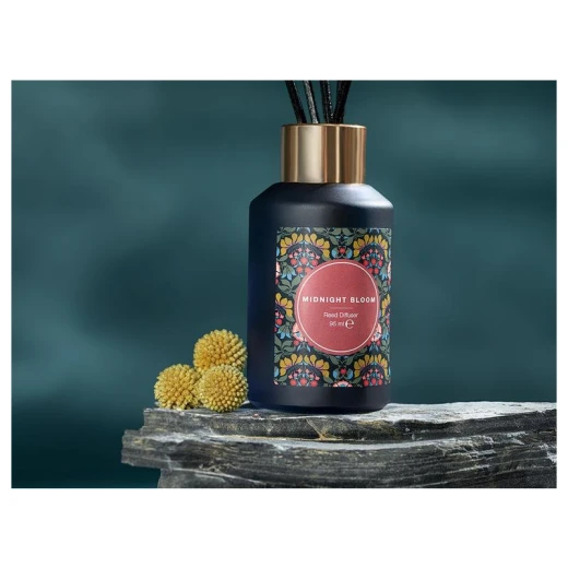 معطر غرف ستيك ميدنايت بلوم, 95 مل من إنجلش هوم معطر غرف ستيك ميدنايت بلوم, 95 مل من إنجلش هوم