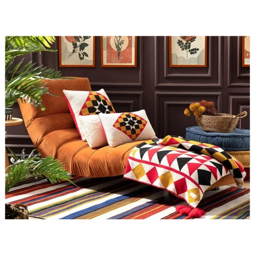 وسادة رمي محشوة من أبرازو تريكو, 45*45 سم من انجلش هوم - انجلش هوم - Image 3