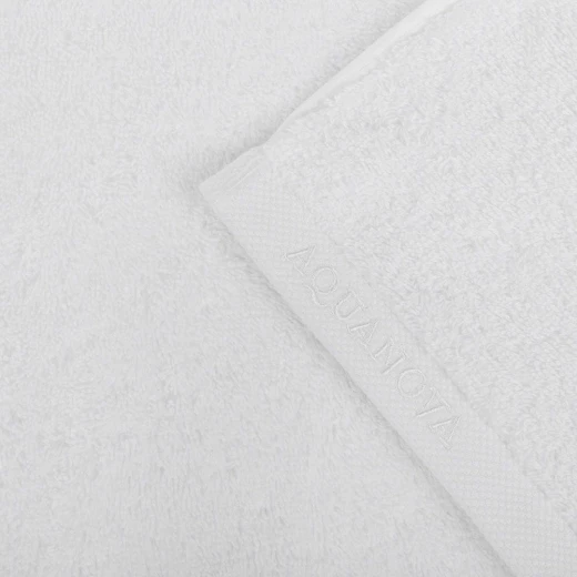 Aquanova London Aquatic Bath Towel, White Color, 70*130 Cm - Aquanova - Image 2