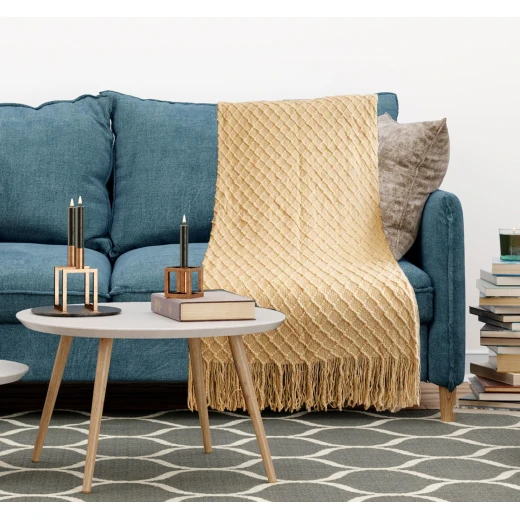 ARMN Burton 130x160 Cm Throw - Light Hazel Colored ARMN Burton 130x160 Cm Throw - Light Hazel Colored