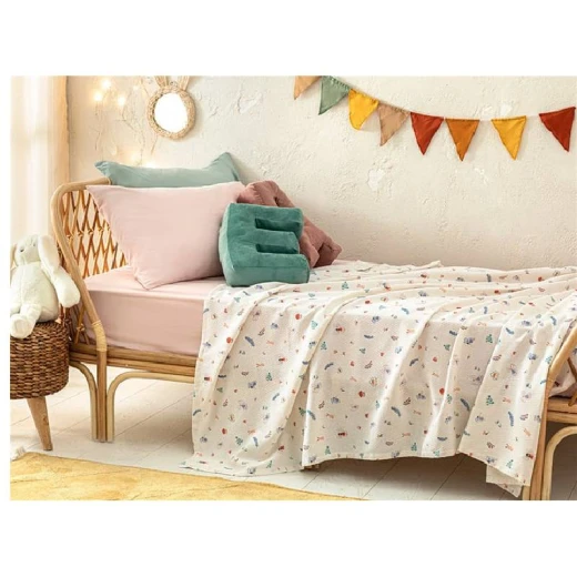 طقم أطفال لون أخضر حجم 150*200 سم من انجلش هوم طقم أطفال لون أخضر حجم 150*200 سم من انجلش هوم