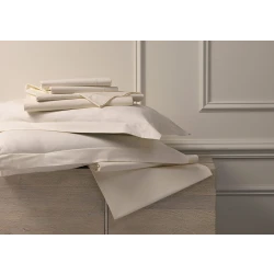 MadameCoco Ivory Sateen Linen Set, 7 Pieces