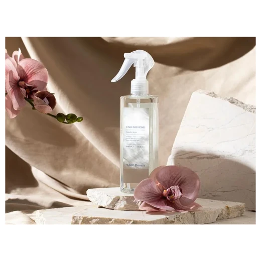 معطر ملابس برائحة الزهور البيضاء حجم 400 مل من انجلش هوم معطر ملابس برائحة الزهور البيضاء حجم 400 مل من انجلش هوم
