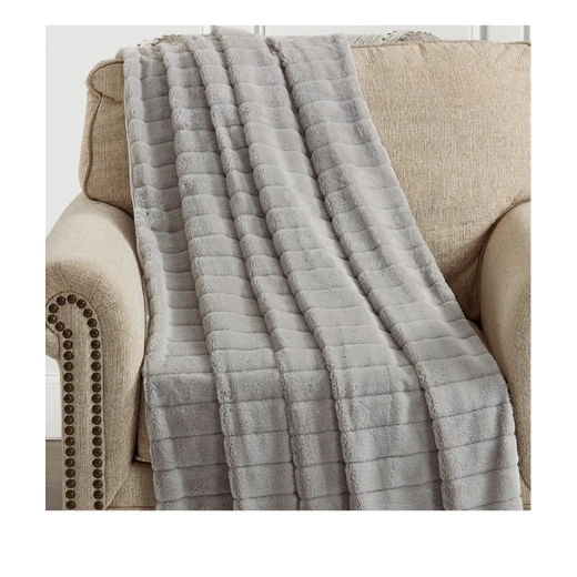 Nova Home Amara Fur Throw  - Grey 130*170 cm - Nova Home - Image 2
