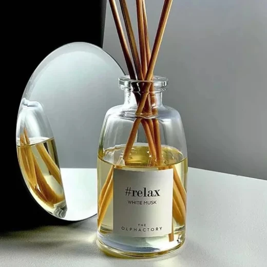 ناشر عطر بلاك ريلاكس وايت مسك 250 مل من أمبينتير ناشر عطر بلاك ريلاكس وايت مسك 250 مل من أمبينتير