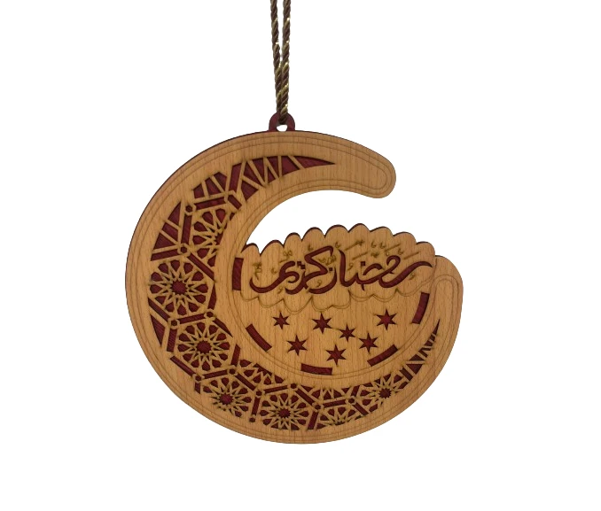تعليقة خشبية رمضان كريم على شكل هلال