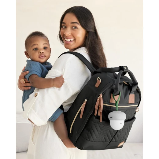 Suite By Skip Hop 6-In-1 Diaper Backpack Set, Black - Skip Hop - Image 4
