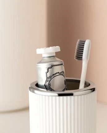 مجموعة حمام مارتر كروم لوتر  مكونة من 3 قطع من من مدام كوكو - مدام كوكو - Image 2