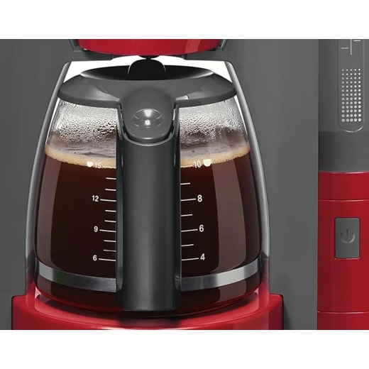 "ماكينة صنع القهوة بوش Comfort Line TKA6A044، إبريق زجاجي لحماية النكهة، مفتاح إيقاف تلقائي، قابلة للبرمجة من 20 إلى 60 دقيقة، بقدرة 1200 واط، باللون الأحمر" - بوش - Image 7