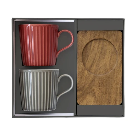 Set of Two 380ml Porcelain Mugs with Acacia Saucers in Red and Gray Gift Box - Image 3