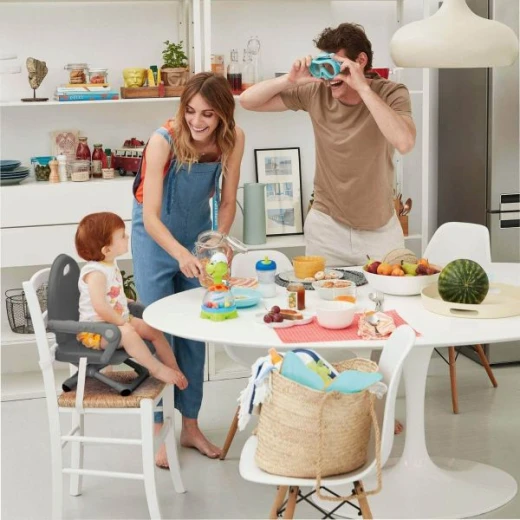Chicco Foldable Feeding Chair Pocket Snack - Dark Grey 2 kg - Chicco - Image 5