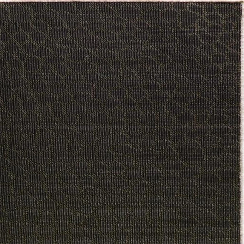 مفرش طاولة رفيع باللون الأسود/الفضي 45×33 سم من اي بي اس - اي بي اس