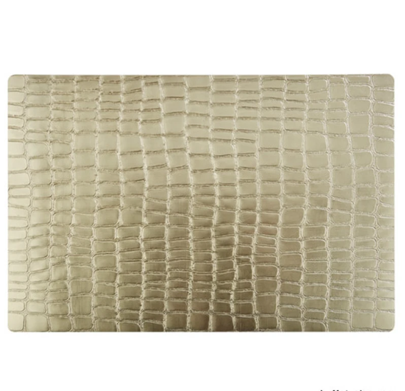 مفرش طاولة رفيع ذهبي 45×30 سم من اي بي اس - اي بي اس