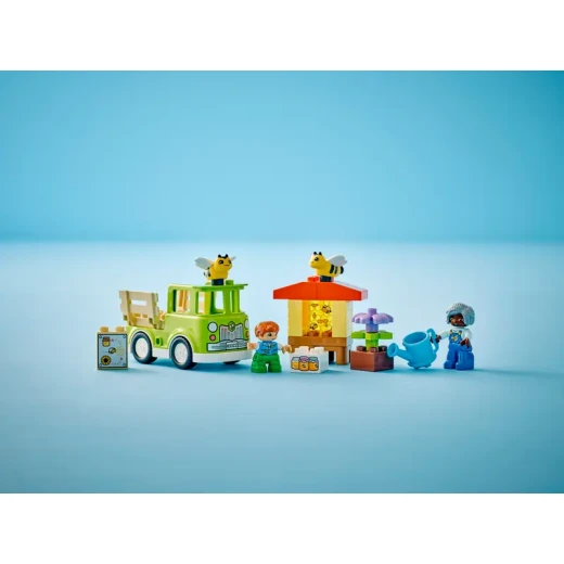 مجموعة ليغو DUPLO مدينة العناية بالنحل وخلايا النحل، لعبة تعليمية للأطفال في مرحلة ما قبل المدرسة، مع شخصيتين وشاحنة قابلة للتحرك، لعبة STEM، مجموعة تعليمية للبناء وإعادة البناء للأطفال من عمر سنتين فما فوق، - ليجو - Image 2
