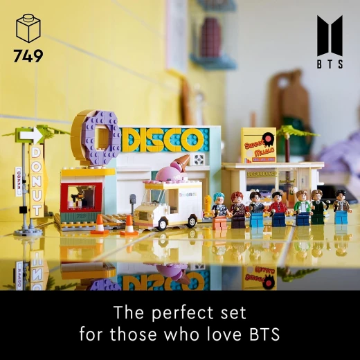 ليغو Ideas – BTS داينامايت (رقم 21339) – طقم بناء مخصص للبالغين، وفكرة هدية رائعة لمحبي فرقة BTS، يشمل 7 شخصيات  لأعضاء فرقة الكيبوب الشهيرة: RM، جين، شوقا، جايهوب، جيمين، V، وجونغ كوك – من ليغو. - ليجو - Image 6
