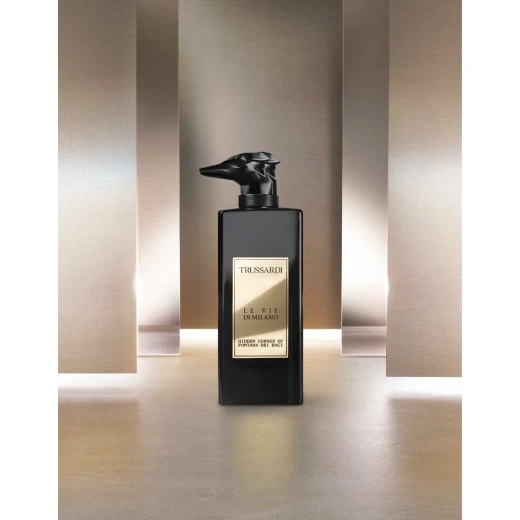 Trussardi Hidden Corner of Fontana dei Baci Eau de Parfum Intense 100ml Unisex Luxury Perfume with Hazelnut, Cinnamon, Rose & Amber Le Vie Di Milano Collection - Trussardi Donna Eau de - Image 4