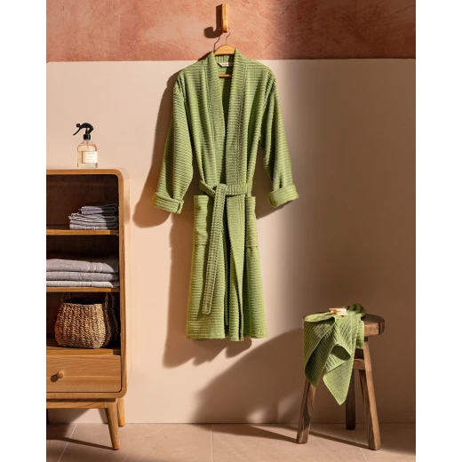 طقم روب حمام كارلا كيمونو للجنسين لون خاكي، قطن 100٪، مقاس L-XL، يشمل منشفة 50×90 سم، ناعم ويمتص الماء، وزن 360/400 جم/م² من مدام كوكو طقم روب حمام كارلا كيمونو للجنسين لون خاكي، قطن 100٪، مقاس L-XL، يشمل منشفة 50×90 سم، ناعم ويمتص الماء، وزن 360/400 جم/م² من مدام كوكو