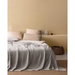 مفرش سرير مزدوج جرانيا بقياس 220×240 سم – تصميم أنيق يضفي لمسة فاخرة على غرفة النوم – من مدام كوكو - مدام كوكو