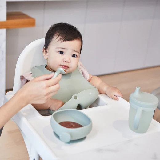b.box Silicone Suction Bowl with Lid, Sage Non-Slip Base, Airtight Lid, BPA-Free, Microwave & Dishwasher Safe, for Babies & Toddlers - B.Box - Image 6