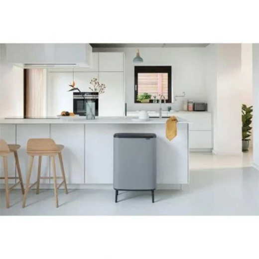 Brabantia Bo Touch Bin Hi 60 Liter , Mineral Concrete Grey, Stylish Design with Elegant Legs - Brabantia - Image 2