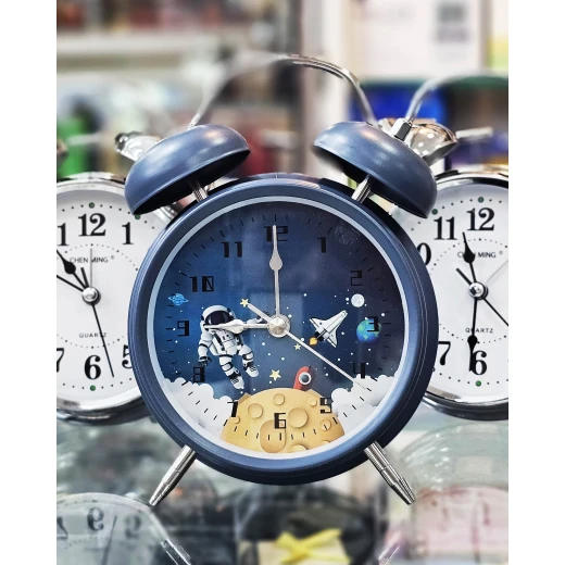 ساعة مكتب يتصميم الفضاء, لطيفة وممتعة للبنات, ساعة ديكور صغيرة مناسبة لغرفة النوم أو المكتب ساعة مكتب يتصميم الفضاء, لطيفة وممتعة للبنات, ساعة ديكور صغيرة مناسبة لغرفة النوم أو المكتب