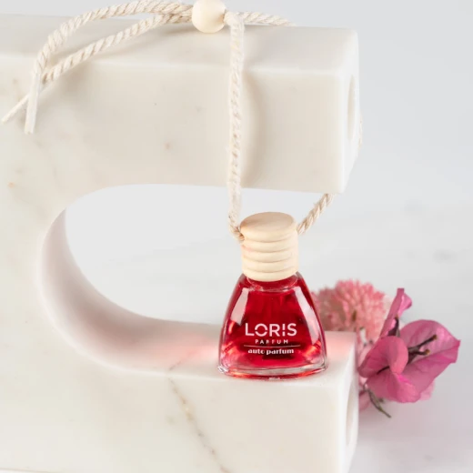 معطر سيارة لوريس ستراوبري جاردن 10 مل - عطر فاكهي زهري معطر سيارة لوريس ستراوبري جاردن 10 مل - عطر فاكهي زهري