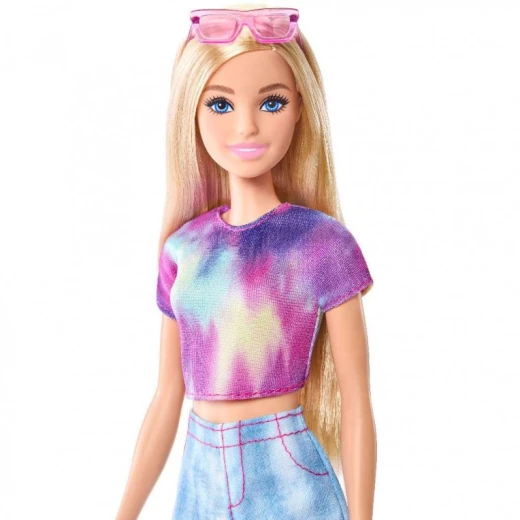 Mattel Barbie Mysteries Beach Detectives Malibu Fashion Doll with Accessories and Signature Outfit for Girls - Barbie - Image 3