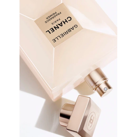 برايمر شانيل غابرييل للعطور 150 مل عطر زهري مضيء لتعزيز ثبات العطر - شانيل - Image 3