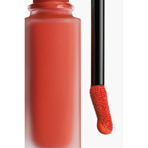 أحمر شفاه شانيل روج أليور السائل المخملي مطفي يدوم طويلا 15 درجة لون - شانيل - Image 6