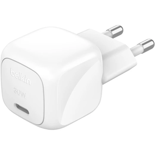 شاحن حائط بيلكين USB-C بقوة 30 واط: شحن سريع لأجهزة iPhone 15 والمزيد شاحن حائط بيلكين USB-C بقوة 30 واط: شحن سريع لأجهزة iPhone 15 والمزيد
