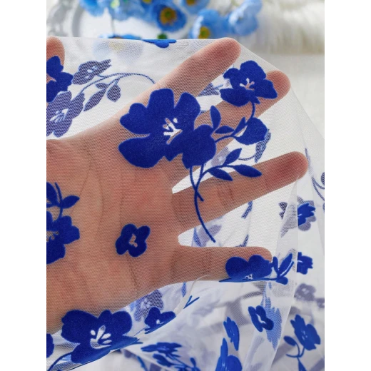 قميص نوم نسائي شفاف بالكامل مزين بزهور باللون الأزرق – ملابس نوم مثيرة وأنثوية مقاس متوسط - سرها - Image 2