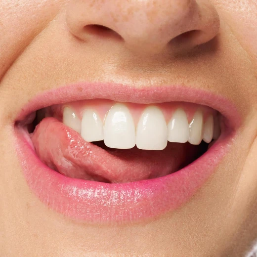 أحمر شفاه إيسنس أكوا جيلي متغير اللون 2.8 جم، مرطب شفاه، يدوم طويلاً - ايسنس - Image 2