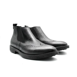 Luxury men's black leather Chelsea boots – classic, easy-to-wear brogue design – perfect for work and smart-casual looks Size 44