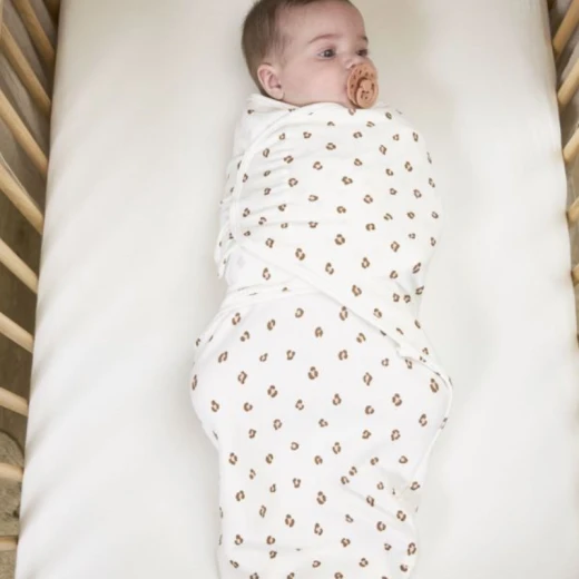 Meyco Baby Swaddle Wrap Soft Pink Mini Panther Design 0-3 Months Newborn Essentials Breathable Lightweight Comfortable Baby Sleeping Swaddling Blanket for Infants - Meyco - Image 2