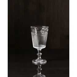 Madame Coco's Abbey Glass Set: A luxurious set of 4 clear glass pieces, designed for drinks, each glass has a capacity of 300ml, ideal for entertaining and everyday use