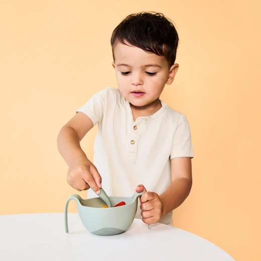 B.Box 3 in 1 Snack Dispenser Set for Babies and Toddlers Sage Color, BPA Free, Easy to Clean, Perfect for On the Go Snacking Needs - B.Box - Image 7