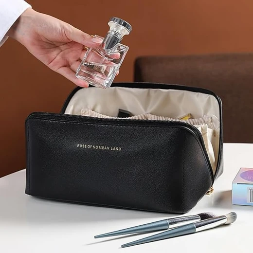 حقيبة مكياج بيضاء عامة مقاومة للماء ومنظمة مستحضرات التجميل مع مقبض بحجم السفر - متجر وتين - Image 4