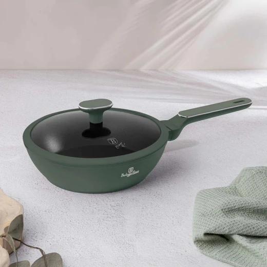 طقم طناجر 10 قطع من Berlinger Haus - مات جرين ألمنيوم مطروق ألماني بطلاء تيتان برو غير لاصق - بيرلينجر هاوس - Image 5